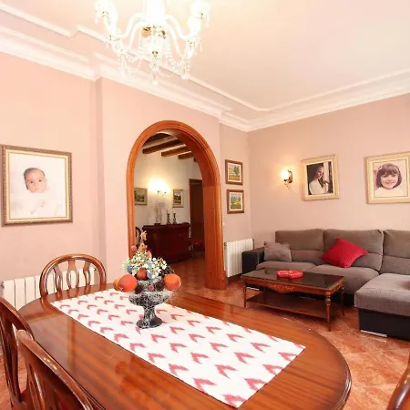 Villa Lovely In Old Town By Renthousing Pollença