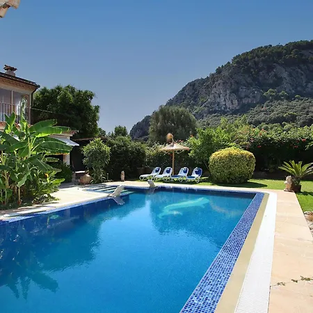 Lovely In Old Town By Renthousing * Pollença