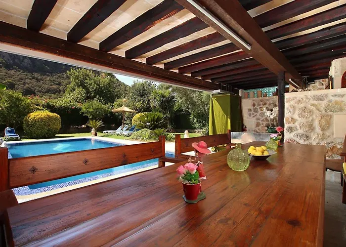 Lovely In Old Town By Renthousing Villa