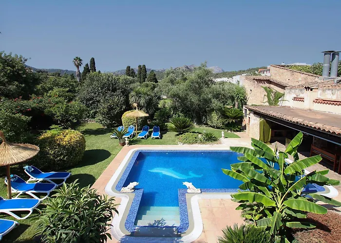 Villa Lovely In Old Town By Renthousing Pollença