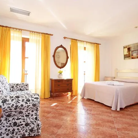 Lovely In Old Town By Renthousing Villa