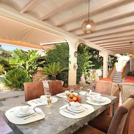 Lovely In Old Town By Renthousing * Pollença